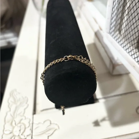 5/$15 MUST BUNDLE Gold Black Butterfly Bracelet/Anklet - Picture 2 of 2